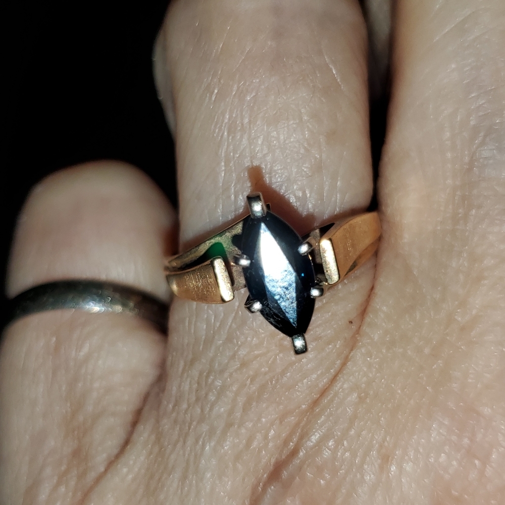 Sapphire ring